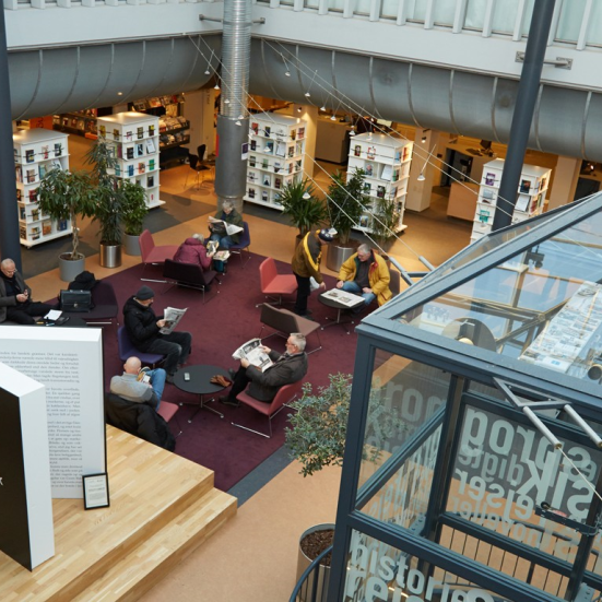 Billede af Randers Bibliotek indefra