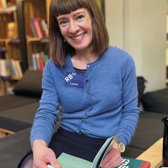Louise Boel læser