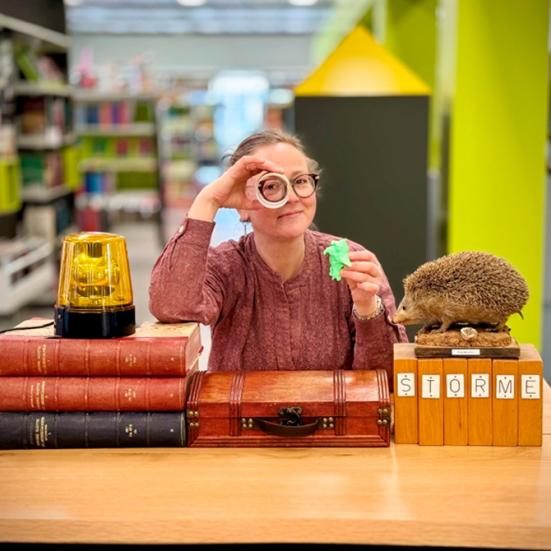 Rebecca i børnebiblioteket