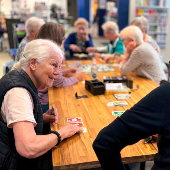 Brætspilscafe for seniorer på Kristrup Bibliotek