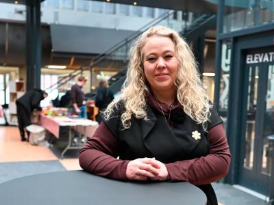 Borgmester Rosa Lykke Yde på hovedbiblioteket i Randers