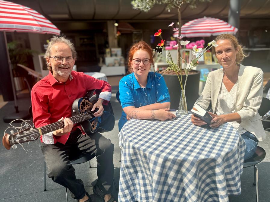 Høstens tid. Peter, Ida og Lone