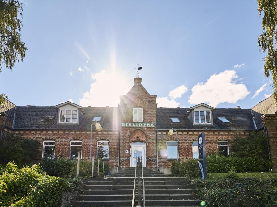 Kristrup Bibliotek facade